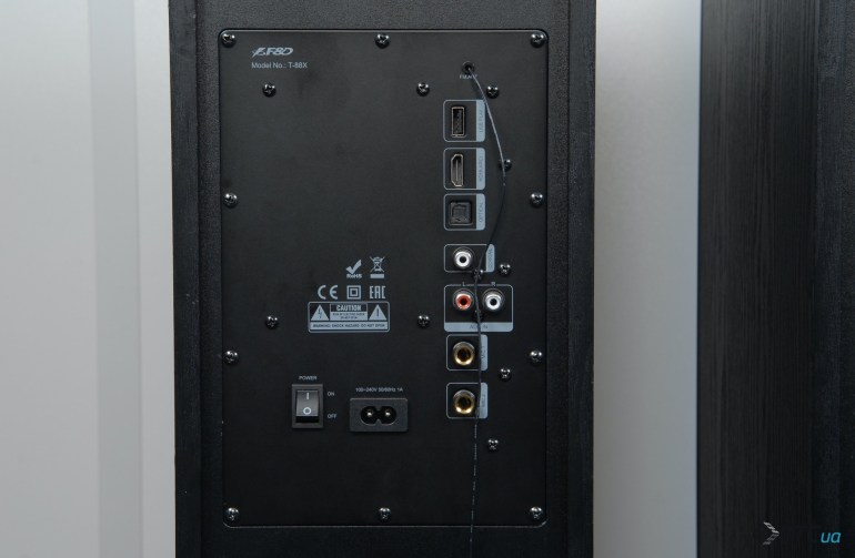 акустичні роз'єми для колонок Fenda T-88Х